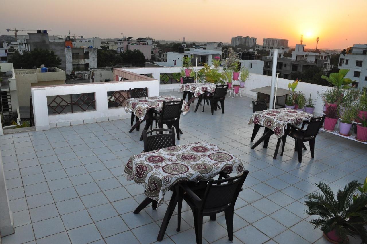 Michael'S Homestay Jaipur Exterior photo